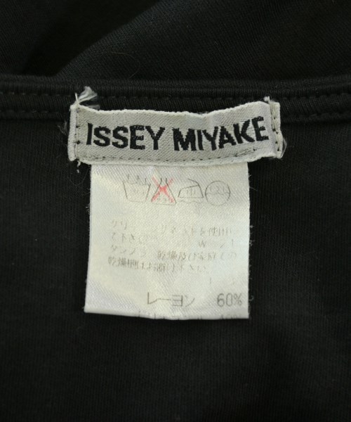 ISSEY MIYAKE（イッセイミヤケ）ワンピース 黒 サイズ:M レディース/2200667924048
