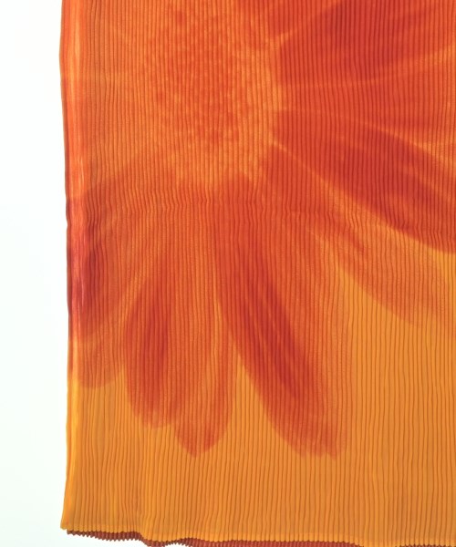 ISSEY MIYAKE（イッセイミヤケ）ロング・マキシ丈スカート 黄 サイズ:3(L位) レディース/2200667924086