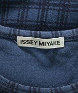ISSEY MIYAKE（イッセイミヤケ）Tシャツ・カットソー 青 サイズ:2(M位) レディース/2200668584098