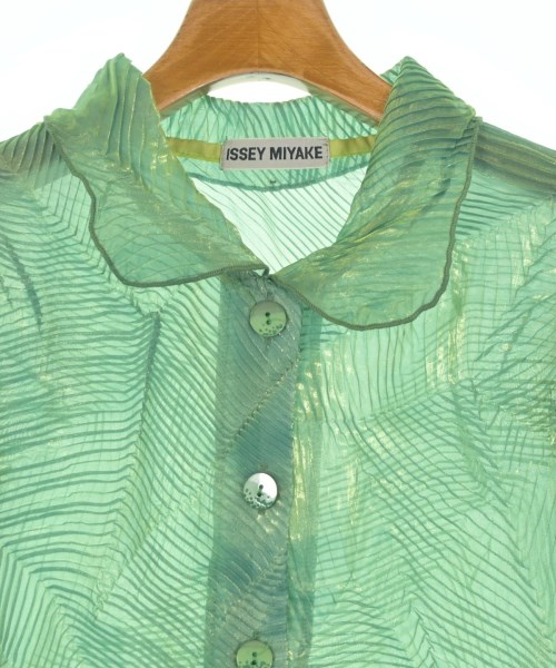 ISSEY MIYAKE（イッセイミヤケ）カジュアルシャツ 緑 サイズ:M レディース/2200670236084