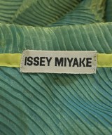 ISSEY MIYAKE（イッセイミヤケ）カジュアルシャツ 緑 サイズ:M レディース/2200670236084
