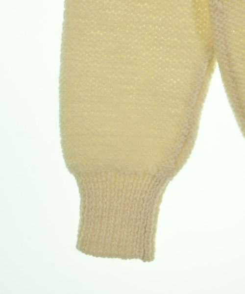 ISSEY MIYAKE（イッセイミヤケ）ニット・セーター ベージュ サイズ:M レディース/2200670236091