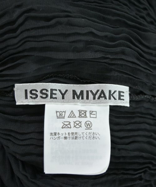 ISSEY MIYAKE（イッセイミヤケ）ブラウス 黒 サイズ:2(M位) レディース/2200670502028