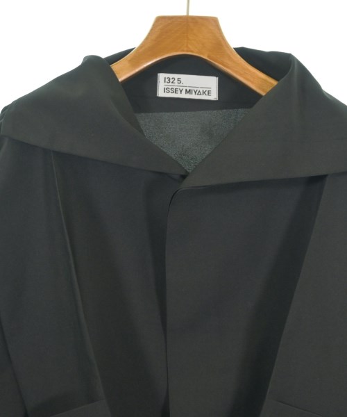 ISSEY MIYAKE（イッセイミヤケ）カジュアルジャケット 黒 サイズ:3(L位) レディース/2200670502035