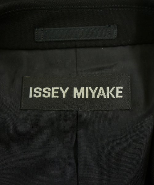 ISSEY MIYAKE（イッセイミヤケ）カジュアルジャケット 黒 サイズ:3(L位) メンズ/2200729589062