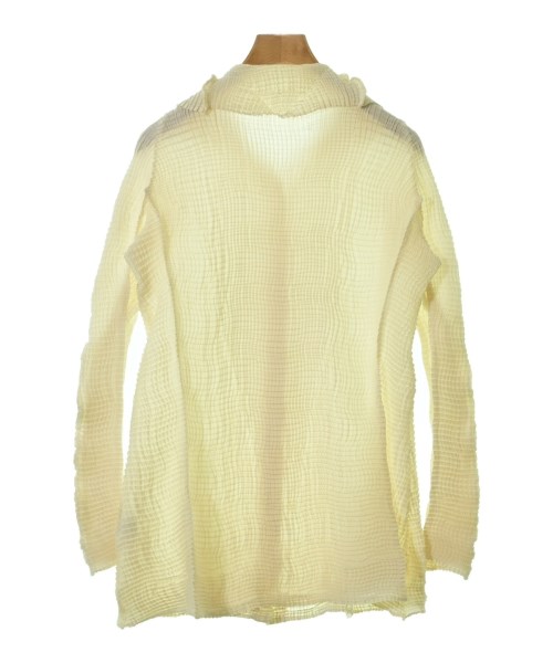 ISSEY MIYAKE（イッセイミヤケ）ブラウス ベージュ サイズ:2(M位) レディース/2200729595018