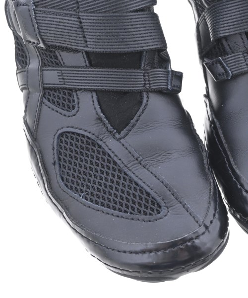 ISSEY MIYAKE（イッセイミヤケ）スニーカー 黒 サイズ:23.5cm レディース/2200722637050