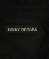 ISSEY MIYAKE（イッセイミヤケ）カジュアルシャツ 黒 サイズ:1(S位) メンズ/2200731385027