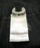 ISSEY MIYAKE（イッセイミヤケ）ロング・マキシ丈スカート 黒 サイズ:L レディース/2200731625017