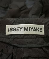 ISSEY MIYAKE（イッセイミヤケ）ひざ丈スカート 黒 サイズ:2(M位) レディース/2200731659012