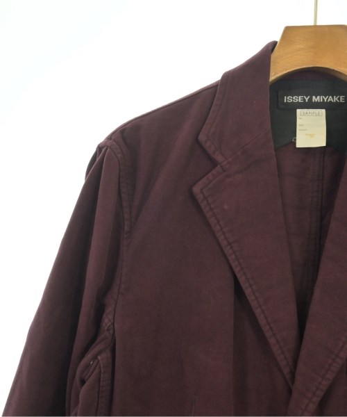 ISSEY MIYAKE（イッセイミヤケ）カジュアルジャケット 赤 サイズ:-(L位) メンズ/2200731949045