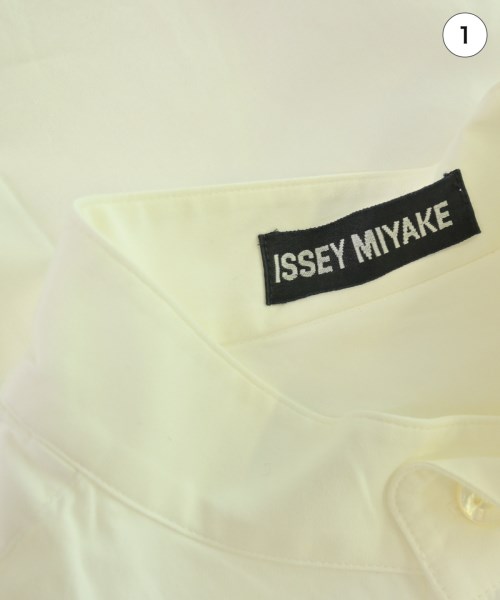 ISSEY MIYAKE（イッセイミヤケ）カジュアルシャツ 白 サイズ:S メンズ/2200732145132