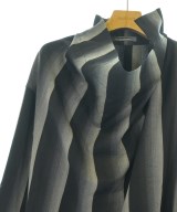 ISSEY MIYAKE（イッセイミヤケ）カジュアルシャツ グレー サイズ:M レディース/2200732391096
