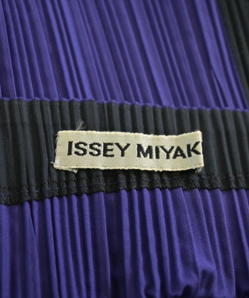 ISSEY MIYAKE（イッセイミヤケ）ブラウス 黒 サイズ:M レディース/2200732391119