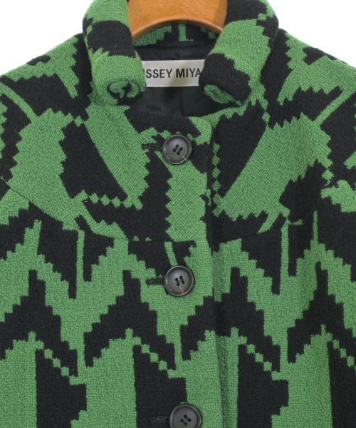 ISSEY MIYAKE（イッセイミヤケ）ブルゾン 緑 サイズ:2(M位) レディース/2200735041011