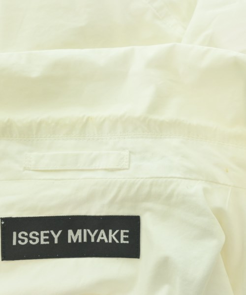 ISSEY MIYAKE（イッセイミヤケ）カジュアルジャケット 白 サイズ:F メンズ/2200735073012