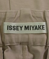 ISSEY MIYAKE（イッセイミヤケ）その他 茶 サイズ:2(M位) レディース/2200735141018