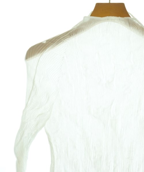 ISSEY MIYAKE（イッセイミヤケ）ブラウス 白 サイズ:2(M位) レディース/2200735411029