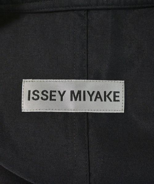 ISSEY MIYAKE（イッセイミヤケ）モッズコート 黒 サイズ:2(M位) レディース/2200726183157