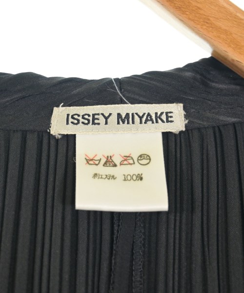ISSEY MIYAKE（イッセイミヤケ）その他 黒 サイズ:M レディース/2200735300040