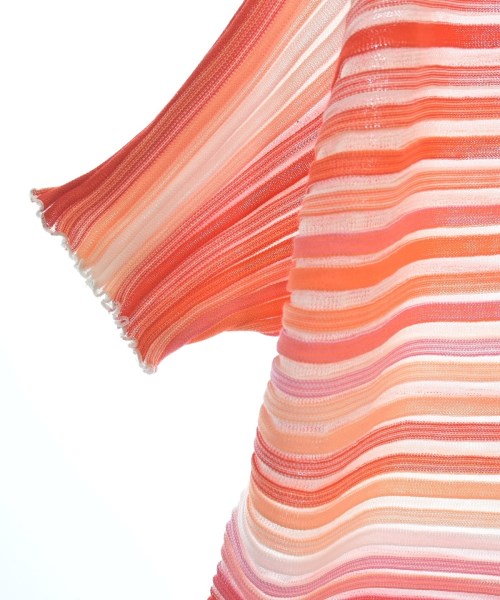 ISSEY MIYAKE（イッセイミヤケ）ニット・セーター オレンジ サイズ:2(M位) レディース/2200736697118