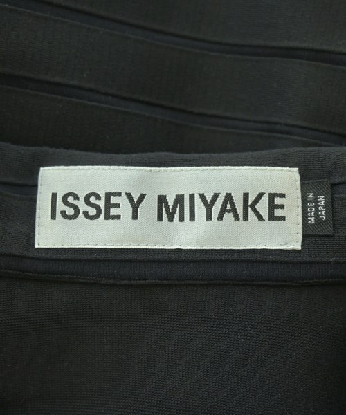 ISSEY MIYAKE（イッセイミヤケ）カジュアルジャケット 黒 サイズ:1(S位) レディース/2200712251044