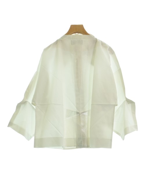 ISSEY MIYAKE（イッセイミヤケ）カジュアルシャツ 白 サイズ:3(L位) レディース/2200712251051