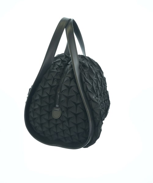 ISSEY MIYAKE（イッセイミヤケ）ハンドバッグ 黒 サイズ:- レディース/2200712251112