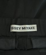 ISSEY MIYAKE（イッセイミヤケ）スラックス 黒 サイズ:1(S位) レディース/2200723154136