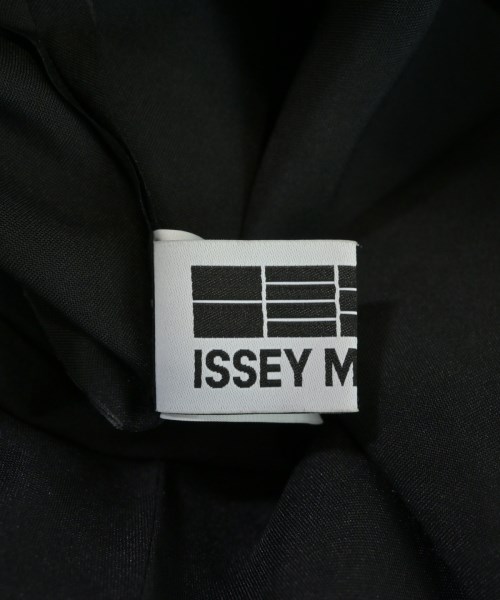 ISSEY MIYAKE（イッセイミヤケ）ブラウス 黒 サイズ:3(L位) レディース/2200723903062