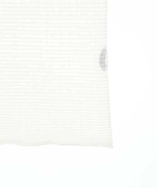 ISSEY MIYAKE（イッセイミヤケ）ブラウス 白 サイズ:-(XS位) レディース/2200718937195