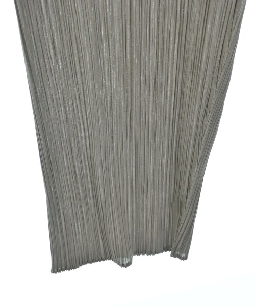 ISSEY MIYAKE（イッセイミヤケ）その他 グレー サイズ:M レディース/2200720696028