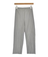 ISSEY MIYAKE（イッセイミヤケ）その他 グレー サイズ:M レディース/2200720696028