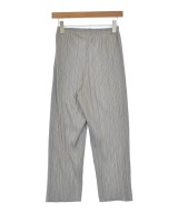 ISSEY MIYAKE（イッセイミヤケ）その他 グレー サイズ:M レディース/2200720696028