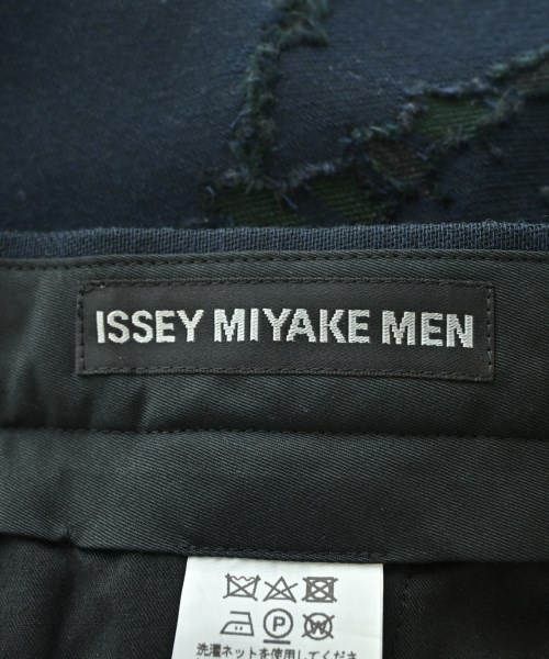 ISSEY MIYAKE MEN（イッセイ　ミヤケ　メン）スラックス 紺 サイズ:2(M位) メンズ/2200725079031