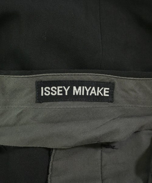 ISSEY MIYAKE（イッセイミヤケ）スラックス 黒 サイズ:-(XS位) メンズ/2200726050152
