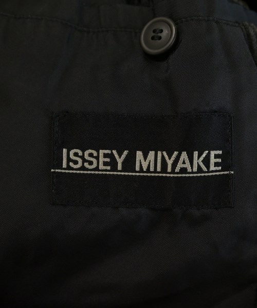 ISSEY MIYAKE（イッセイミヤケ）ピーコート グレー サイズ:M メンズ/2200726050268