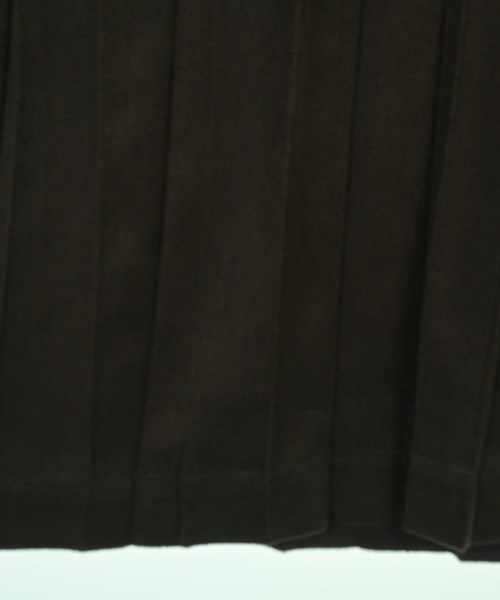 ISSEY MIYAKE（イッセイミヤケ）ひざ丈スカート 茶 サイズ:3(L位) レディース/2200726685088