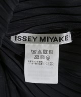 ISSEY MIYAKE（イッセイミヤケ）ブラウス 黒 サイズ:2(M位) レディース/2200727066084