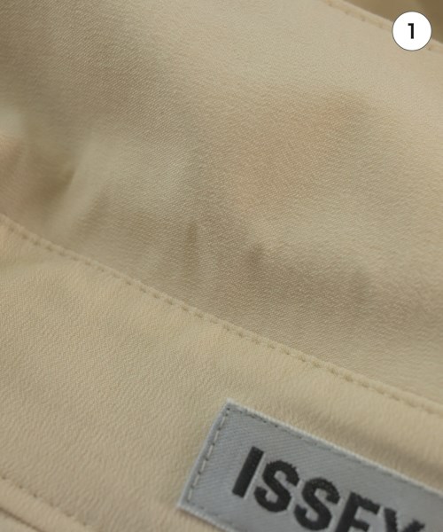 ISSEY MIYAKE（イッセイミヤケ）カジュアルシャツ 黄 サイズ:2(M位) レディース/2200727066107