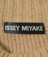 ISSEY MIYAKE（イッセイミヤケ）ニット・セーター ベージュ サイズ:M メンズ/2200727712097
