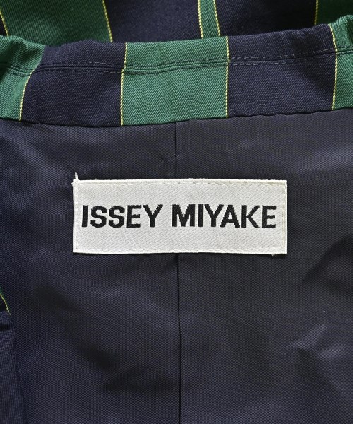 ISSEY MIYAKE（イッセイミヤケ）カジュアルジャケット 緑 サイズ:L メンズ/2200728369047
