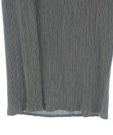 ISSEY MIYAKE（イッセイミヤケ）その他 グレー サイズ:M レディース/2200728602021