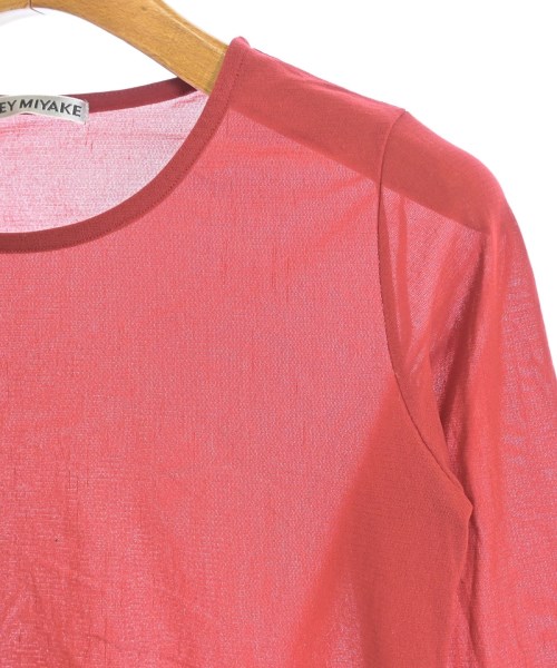 ISSEY MIYAKE（イッセイミヤケ）Tシャツ・カットソー 赤 サイズ:2(M位) レディース/2200680183064