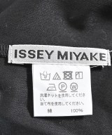 ISSEY MIYAKE（イッセイミヤケ）Tシャツ・カットソー 黒 サイズ:2(M位) レディース/2200680183071