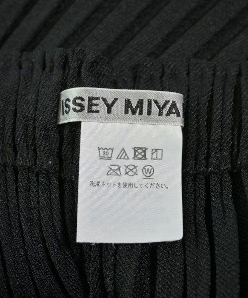 ISSEY MIYAKE（イッセイミヤケ）その他 黒 サイズ:2(M位) レディース/2200682552059