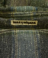 ISSEY MIYAKE（イッセイミヤケ）カジュアルシャツ 緑 サイズ:M メンズ/2200683911190