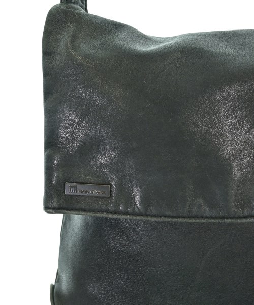ISSEY MIYAKE（イッセイミヤケ）ショルダーバッグ 黒 サイズ:- メンズ/2200683911251