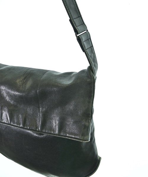 ISSEY MIYAKE（イッセイミヤケ）ショルダーバッグ 黒 サイズ:- メンズ/2200683911251