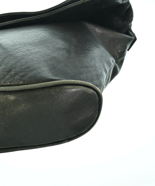 ISSEY MIYAKE（イッセイミヤケ）ショルダーバッグ 黒 サイズ:- メンズ/2200683911251